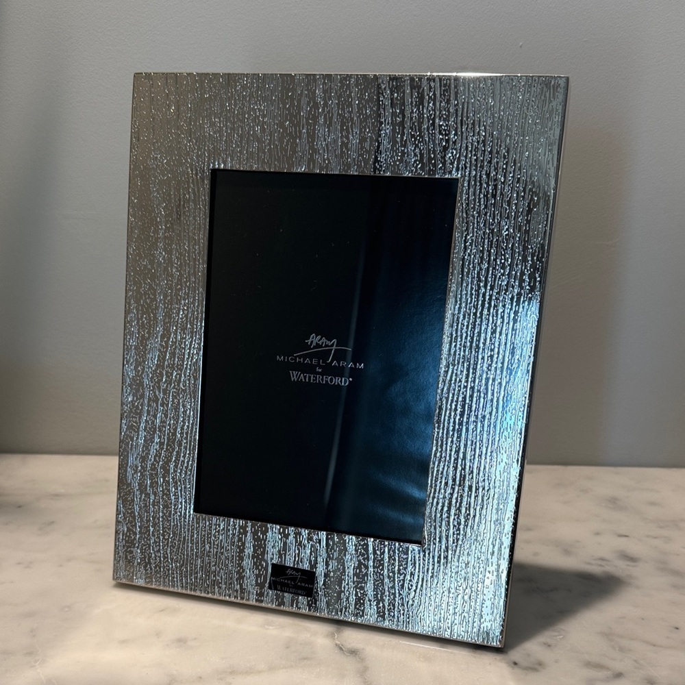 Michael Aram for Waterford Wood Grain Textured Silver Picture Frame 5x7